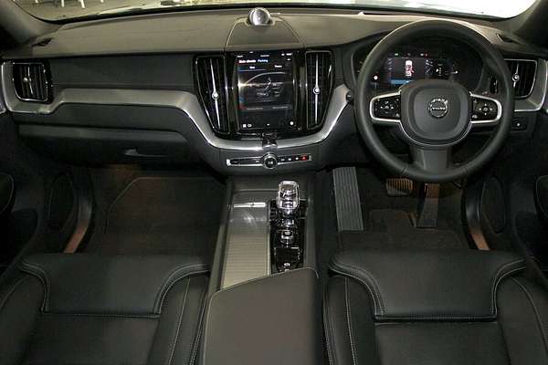 2024 Volvo XC60 Recharge T8 Black Edition Plug-In Hybrid