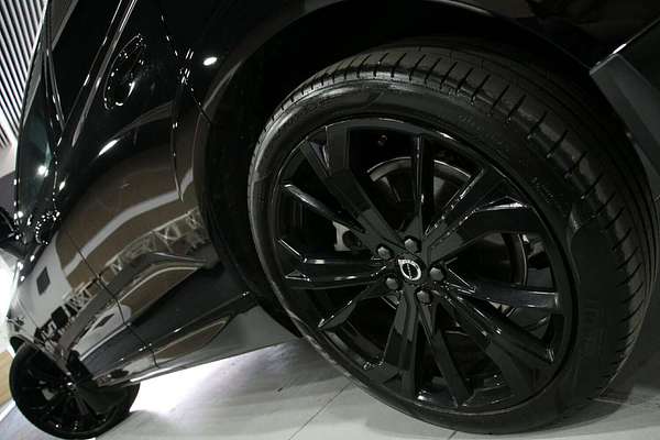 2024 Volvo XC60 Recharge T8 Black Edition Plug-In Hybrid