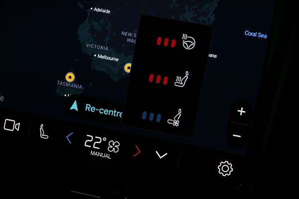 2024 Volvo XC60 Recharge T8 Black Edition Plug-In Hybrid