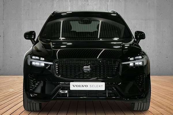 2024 Volvo XC60 Recharge T8 Black Edition Plug-In Hybrid