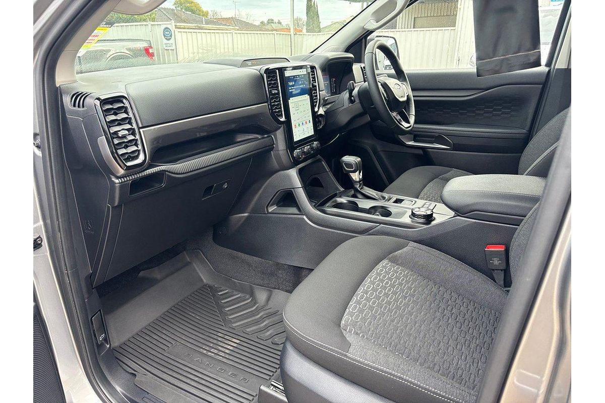 2024 Ford Ranger XLT 4X4 2.0L