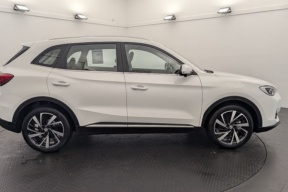 2025 MG ZS Essence Hybrid+ ZS32