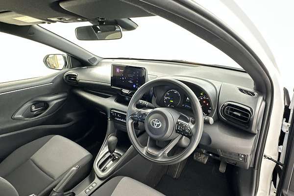 2024 Toyota Yaris Ascent Sport Hybrid MXPH10R