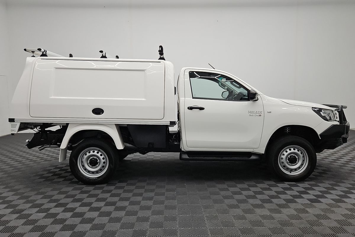 2020 Toyota Hilux SR GUN126R 4X4