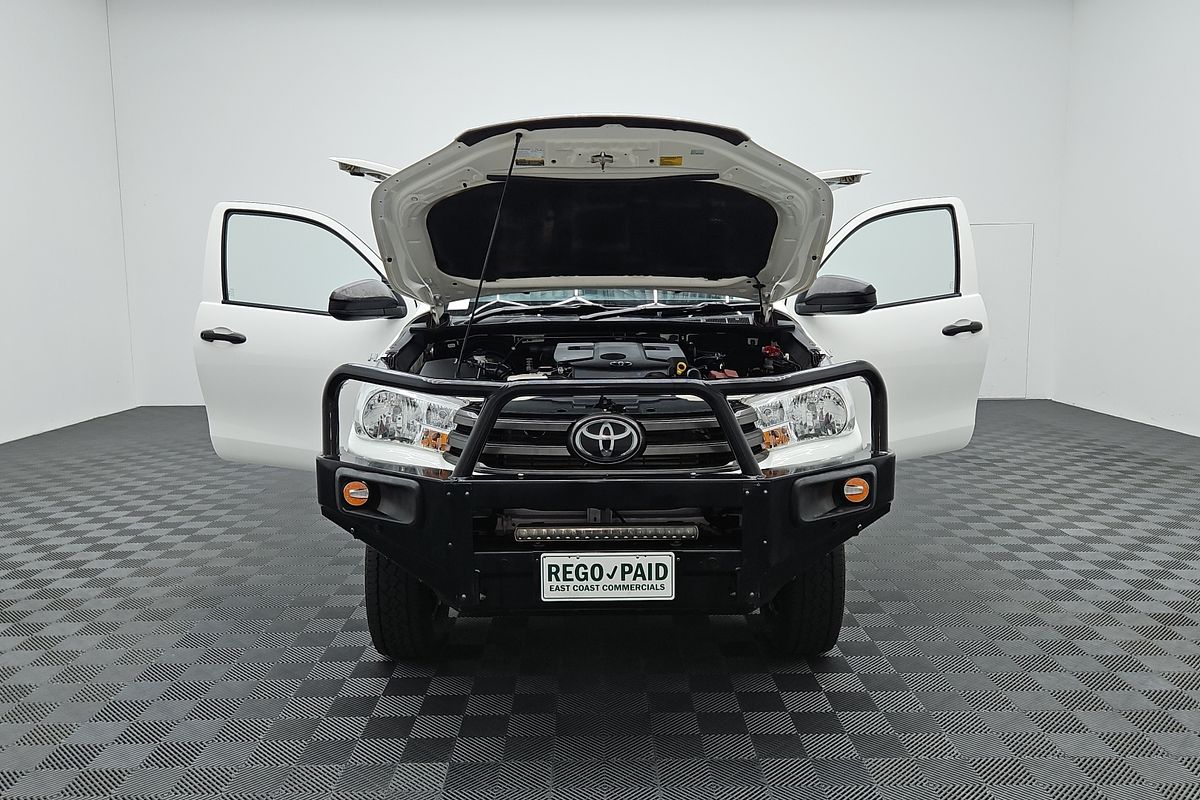 2020 Toyota Hilux SR GUN126R 4X4