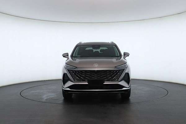 2025 MG QS Excite IS31