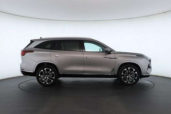 2025 MG QS Excite IS31