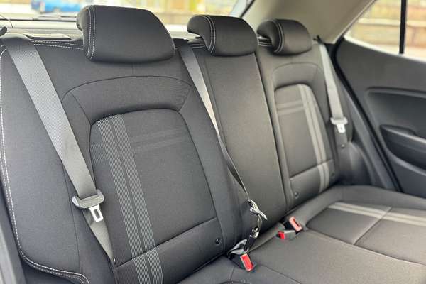2023 Hyundai Venue Active QX.V5
