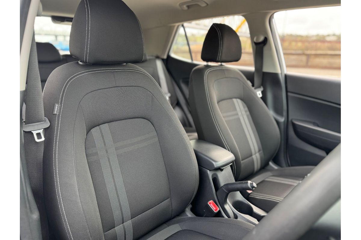 2023 Hyundai Venue Active QX.V5
