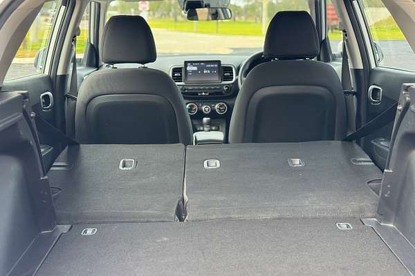 2023 Hyundai Venue Active QX.V5