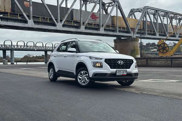 2023 Hyundai Venue Active QX.V5
