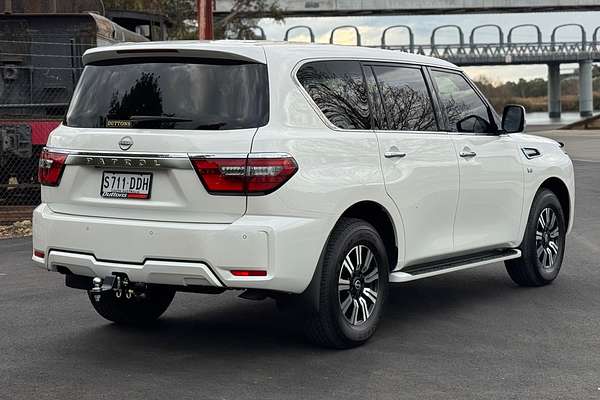 2024 Nissan Patrol Ti Y62