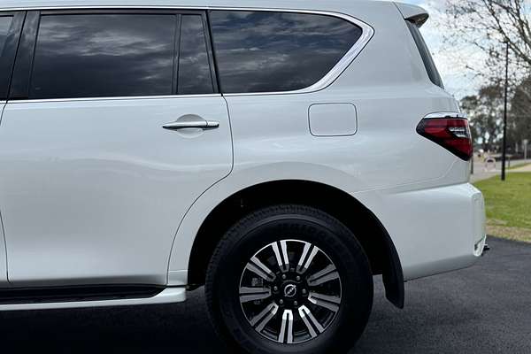 2024 Nissan Patrol Ti Y62