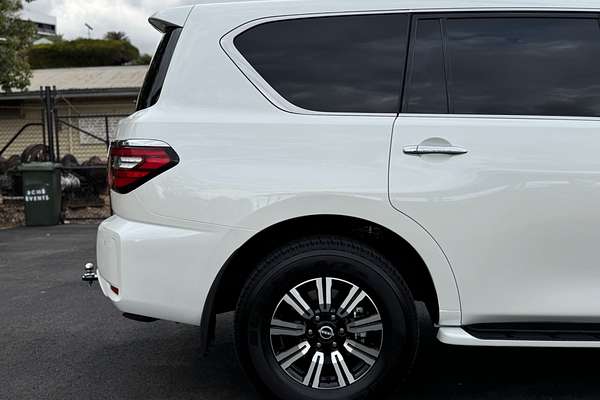 2024 Nissan Patrol Ti Y62