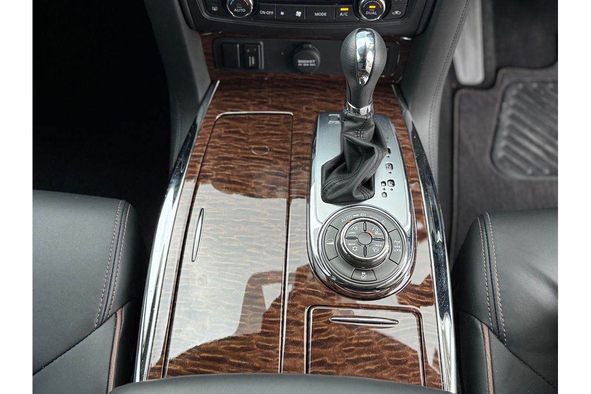 2024 Nissan Patrol Ti Y62