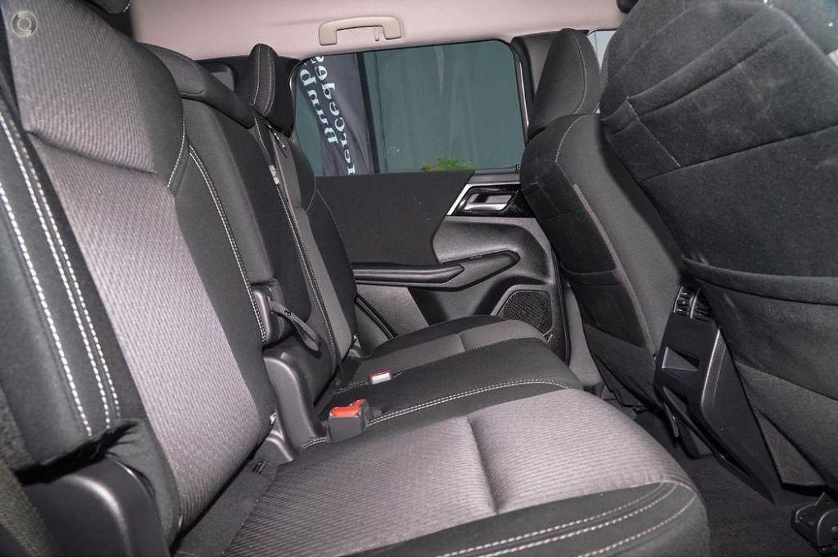 2022 Mitsubishi Outlander LS ZM