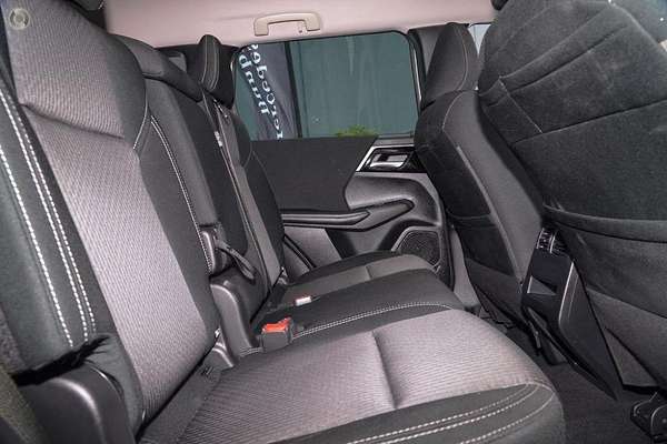2022 Mitsubishi Outlander LS ZM