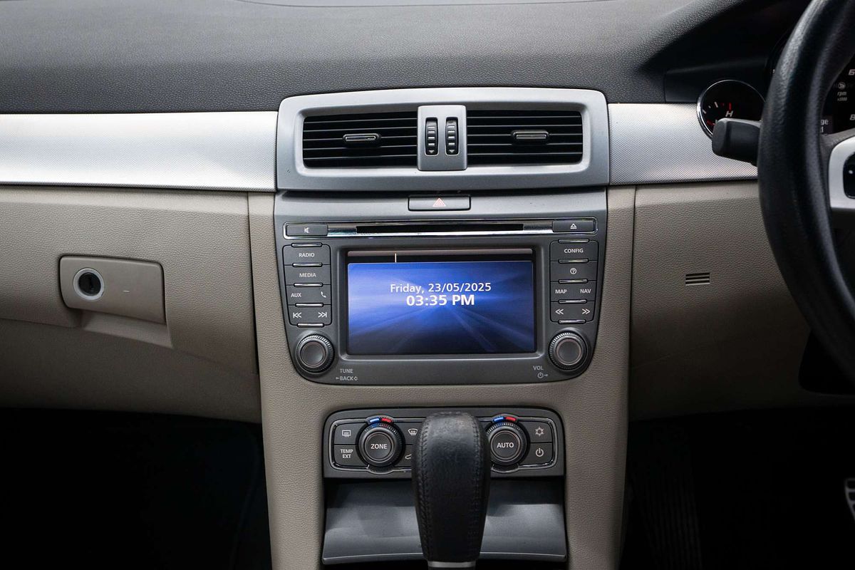 2011 Holden Special Vehicles Grange WM Series 3