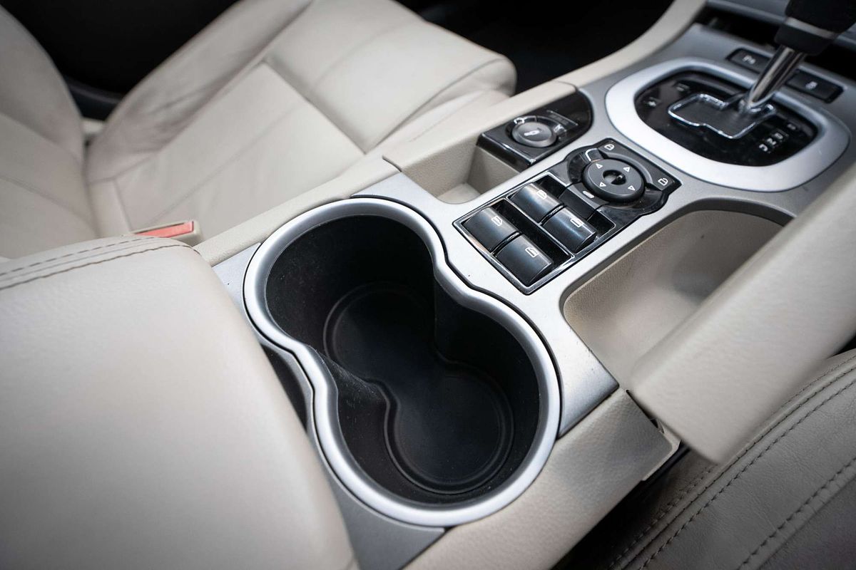 2011 Holden Special Vehicles Grange WM Series 3