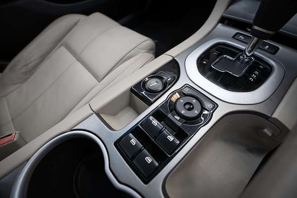 2011 Holden Special Vehicles Grange WM Series 3