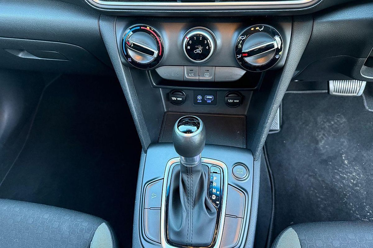 2017 Hyundai Kona Active OS