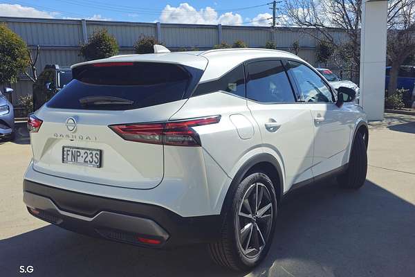 2024 Nissan QASHQAI Ti J12