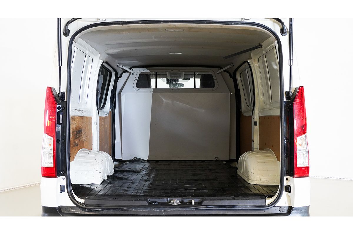 2022 Toyota Hiace GDH300R LWB