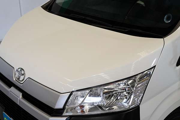 2022 Toyota Hiace GDH300R LWB