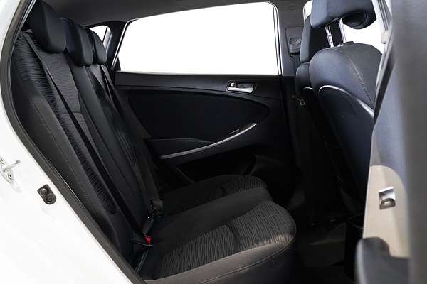 2016 Hyundai Accent Active RB4