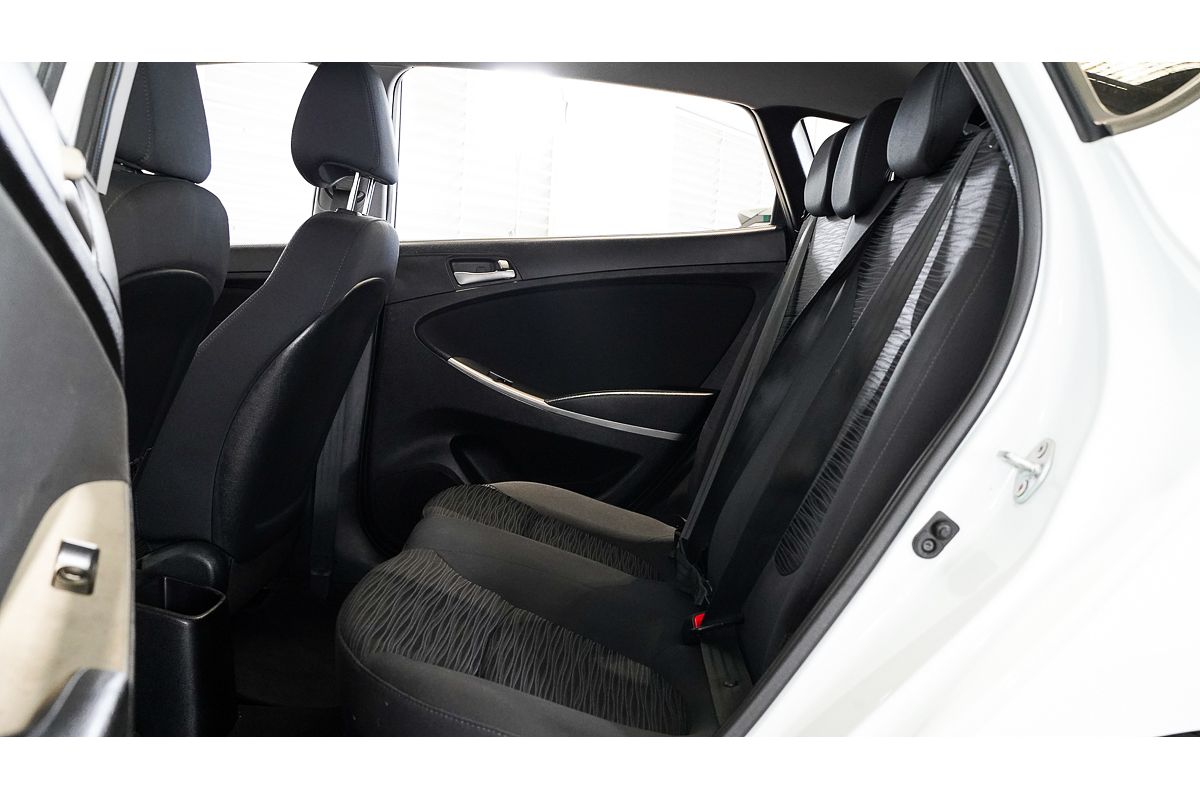 2016 Hyundai Accent Active RB4
