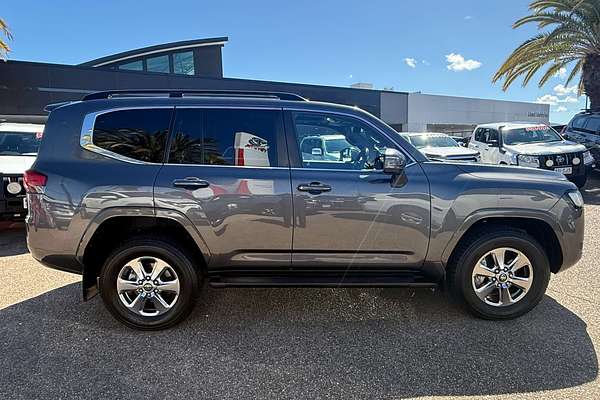2023 Toyota Landcruiser VX FJA300R