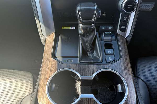 2023 Toyota Landcruiser VX FJA300R