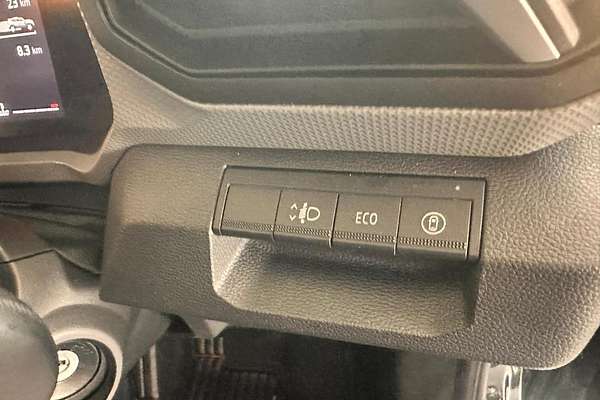 2025 Renault Duster Evolution X1311