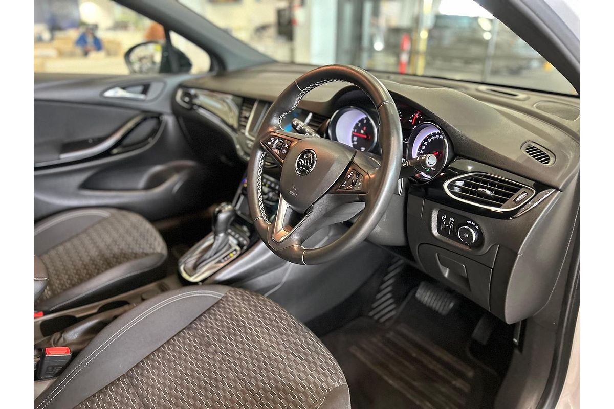 2019 Holden Astra RS Black Edition BK