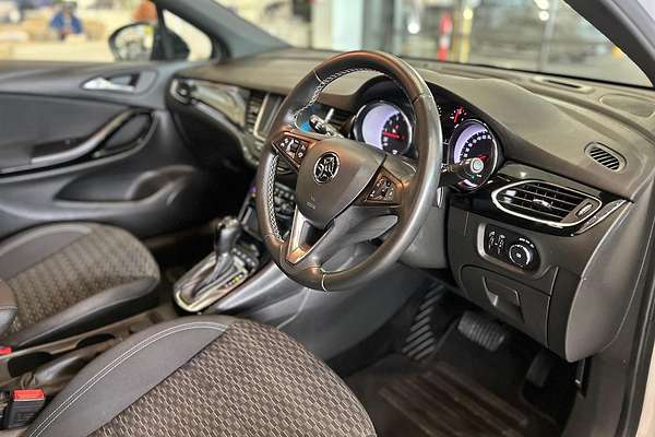 2019 Holden Astra RS Black Edition BK