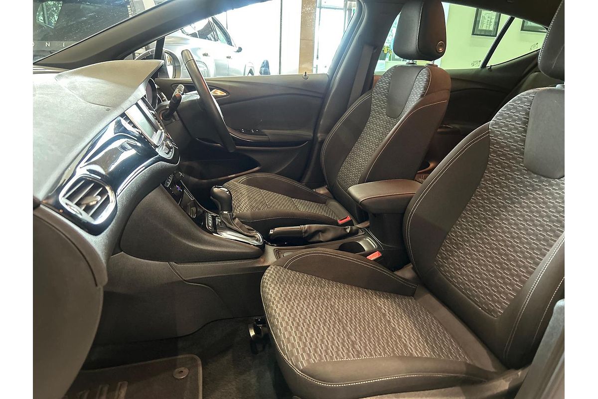 2019 Holden Astra RS Black Edition BK