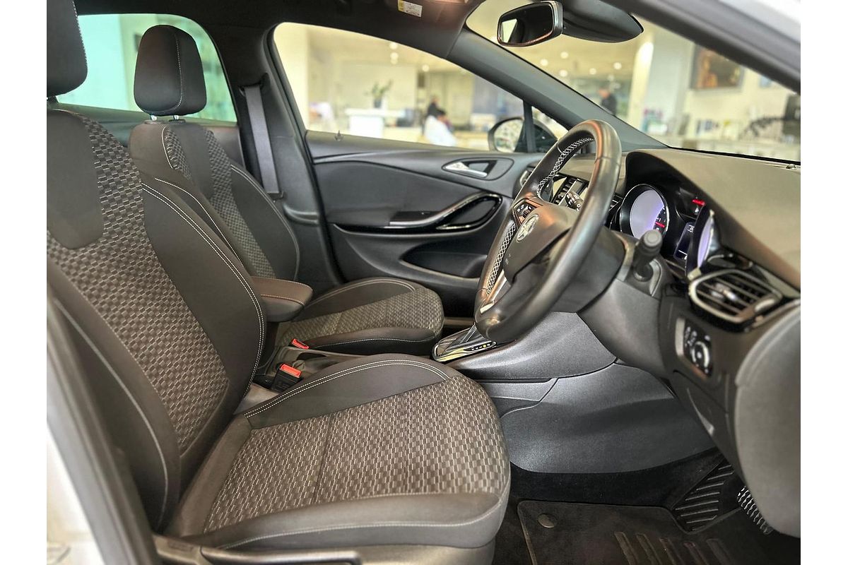 2019 Holden Astra RS Black Edition BK