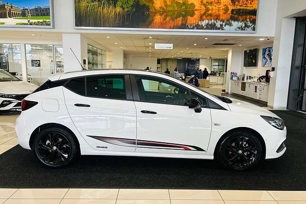 2019 Holden Astra RS Black Edition BK