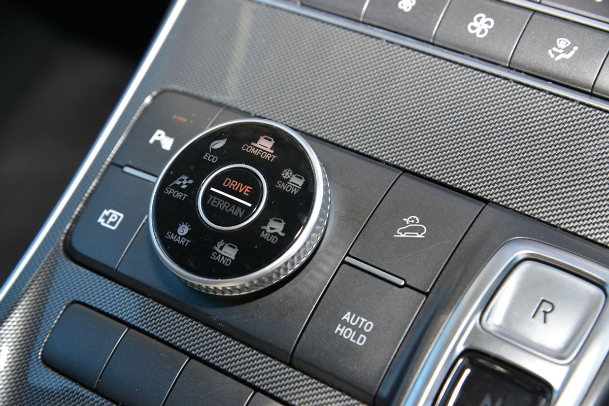 2021 Hyundai Santa Fe Active TM.V3