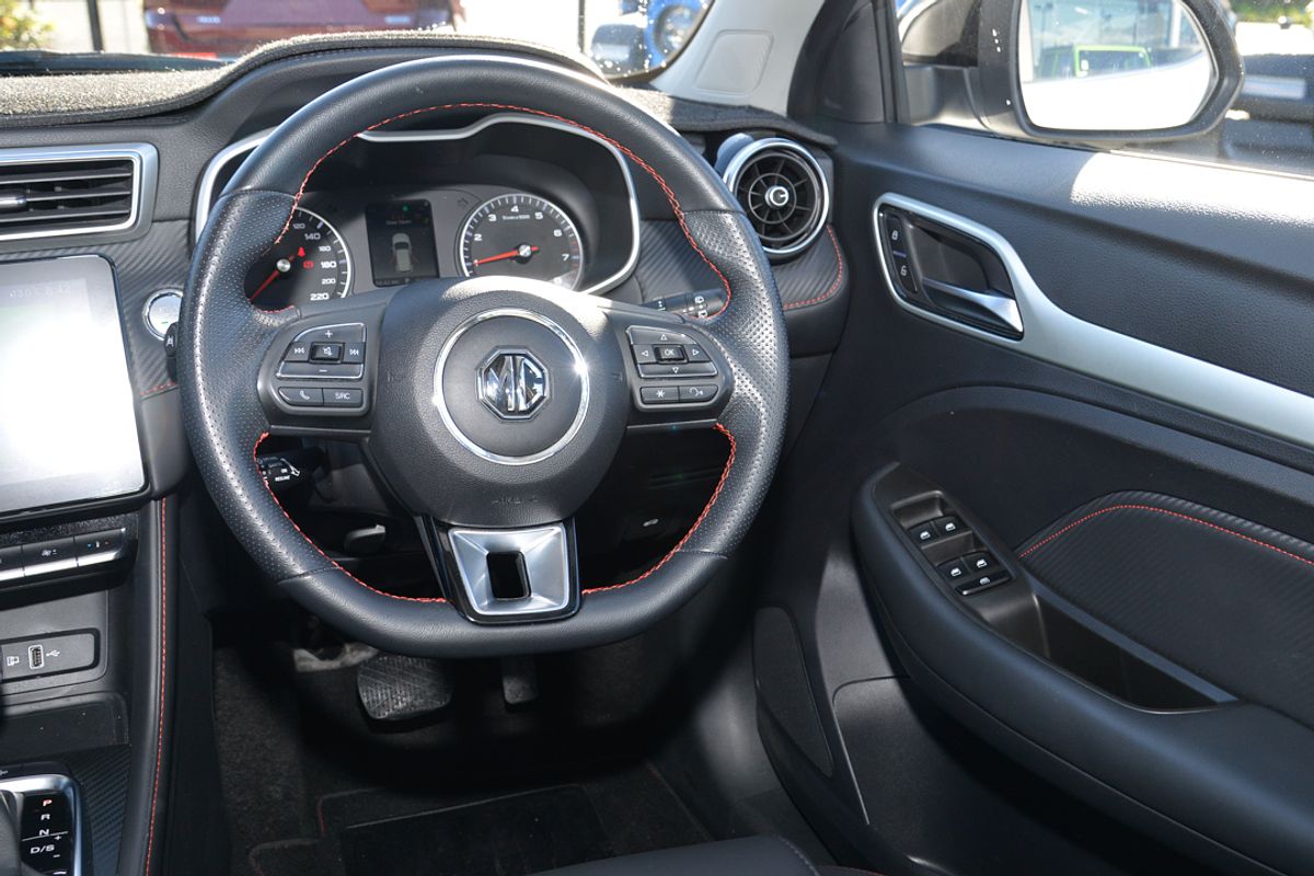 2021 MG ZST Excite