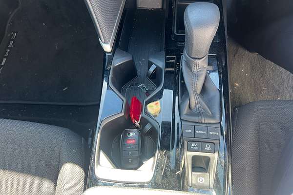 2024 Toyota Camry Ascent AXVH70R