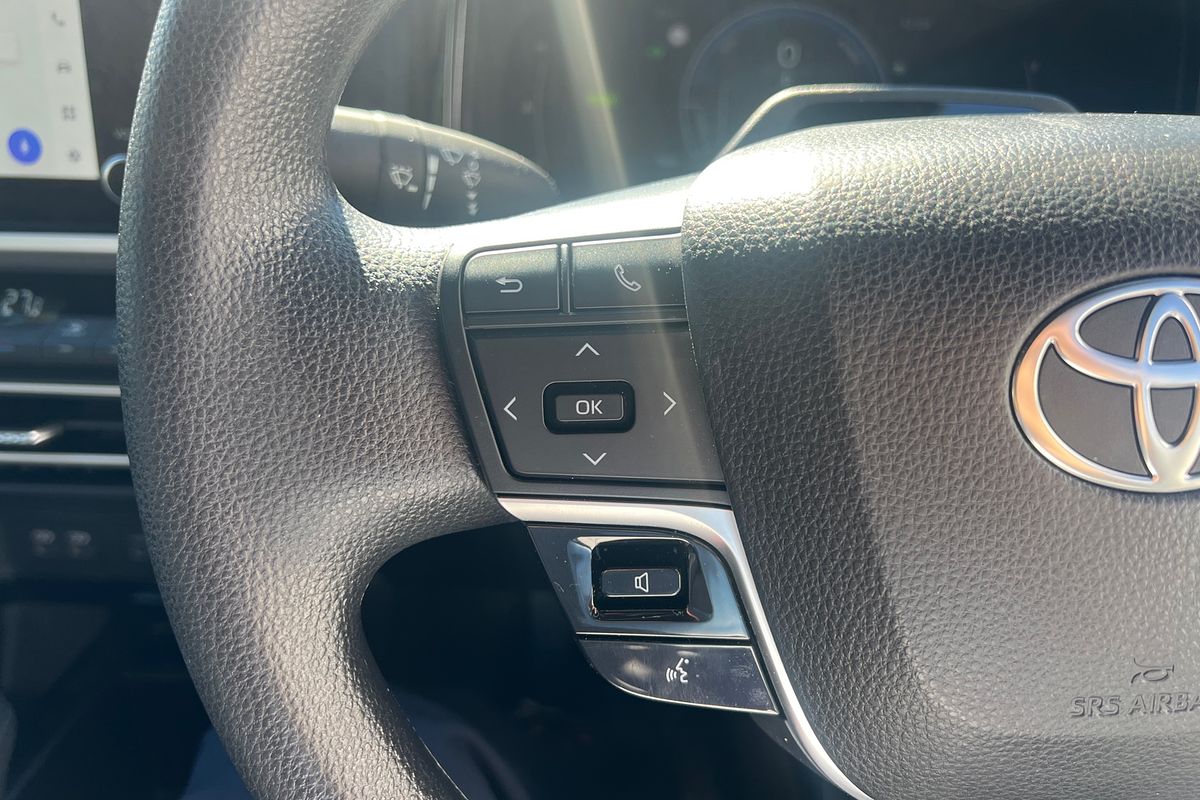 2024 Toyota Camry Ascent AXVH70R