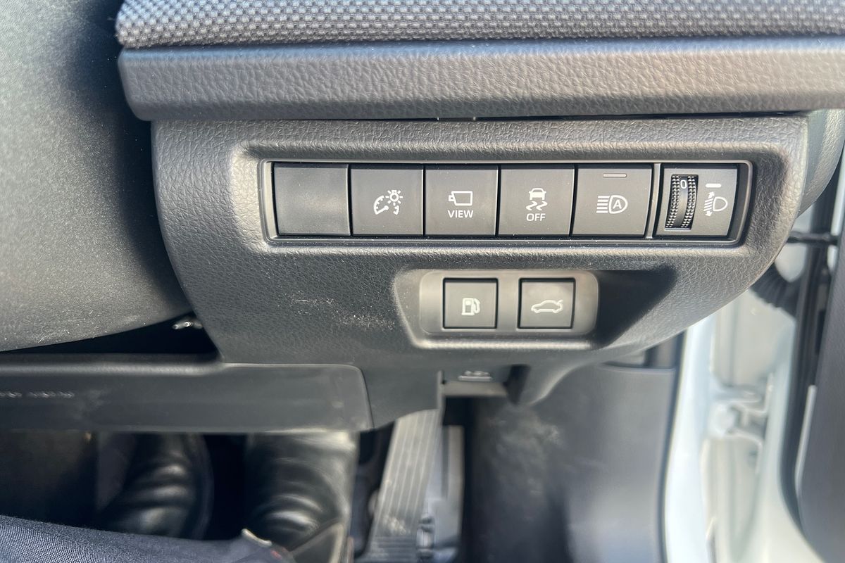 2024 Toyota Camry Ascent AXVH70R