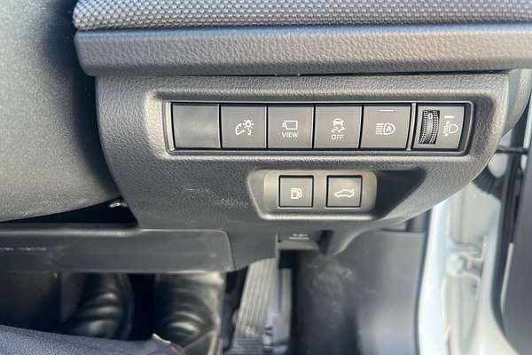 2024 Toyota Camry Ascent AXVH70R