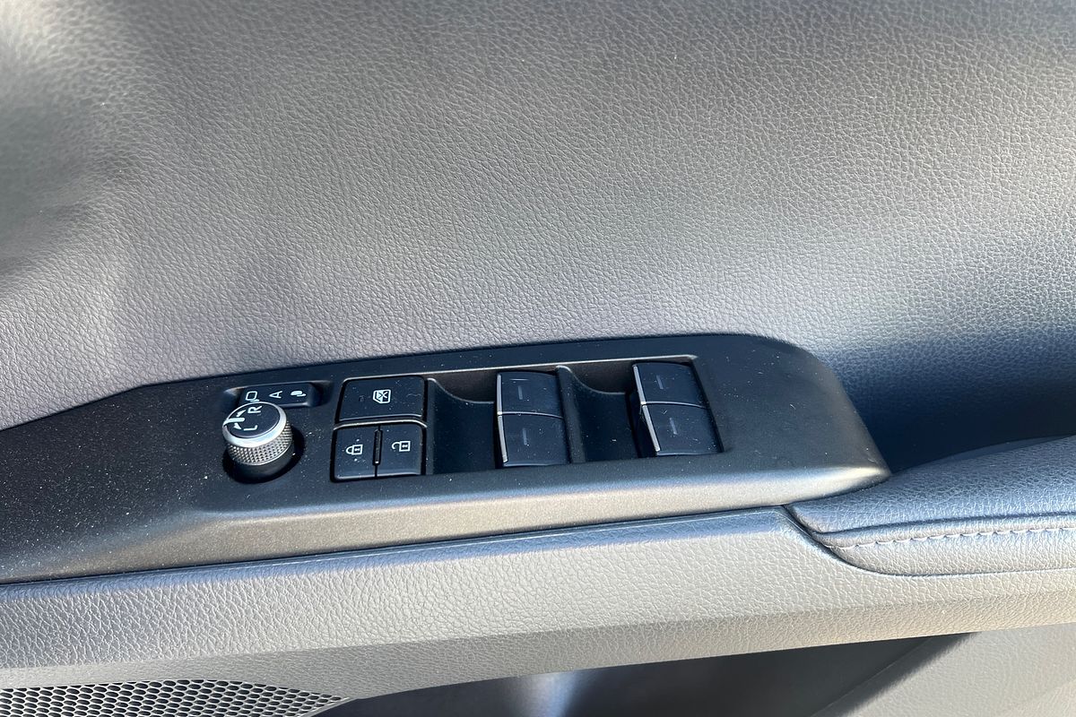 2024 Toyota Camry Ascent AXVH70R