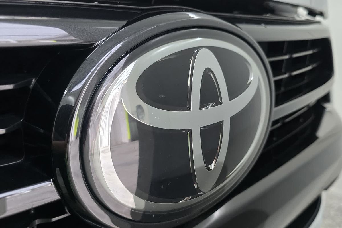 2021 Toyota Hilux SR5 GUN126R 4X4