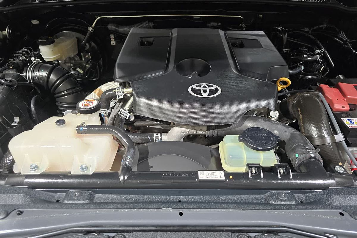 2021 Toyota Hilux SR5 GUN126R 4X4