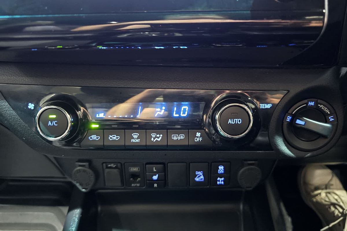 2021 Toyota Hilux SR5 GUN126R 4X4