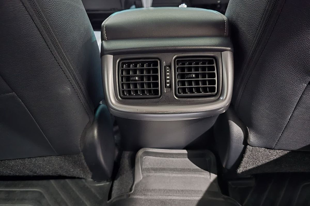 2021 Toyota Hilux SR5 GUN126R 4X4