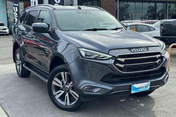 2023 Isuzu MU-X LS-T